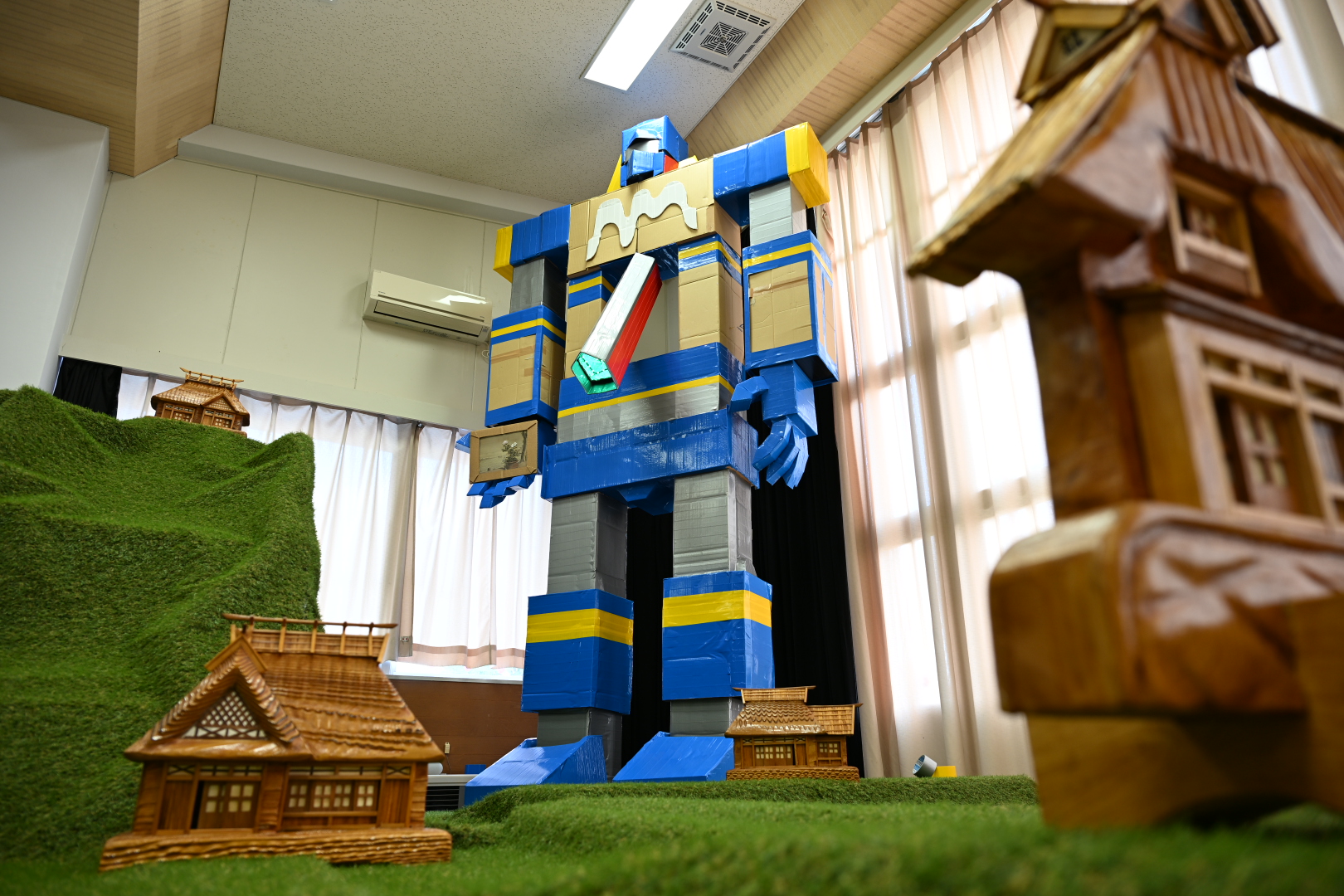 ダンボール・ザ・ワールド キンビオン